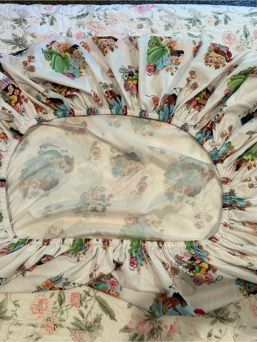 Disney Princess Toddler Bedding Set - Reversible Comforter and Fitted Sheet
